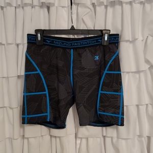 Womens Mizuno Fastpitch shorts